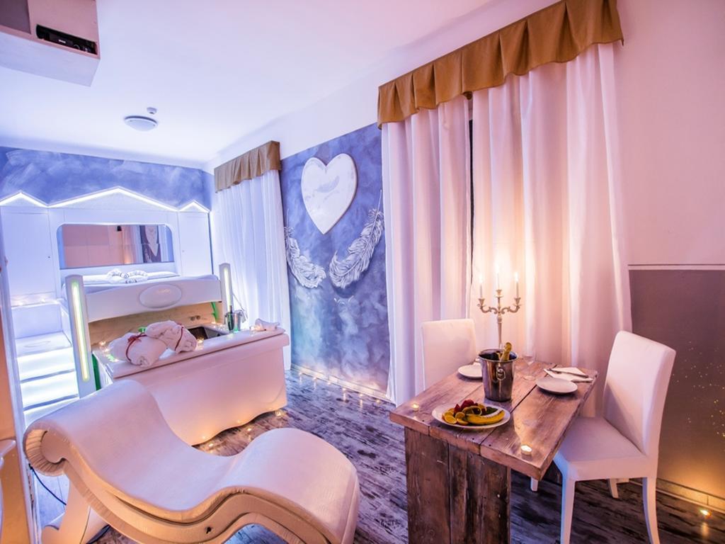 Hotel Butterfly Torre del Lago Puccini Bagian luar foto